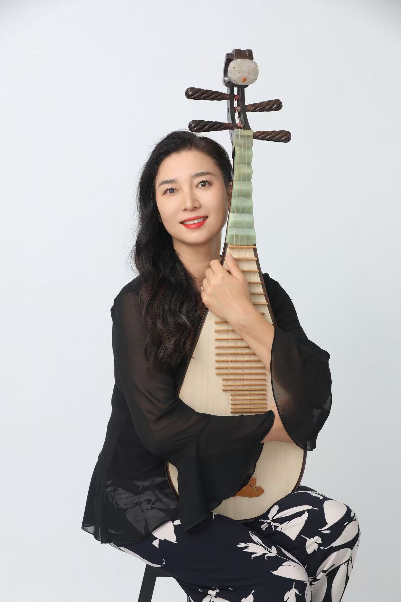 Yadong Guan
